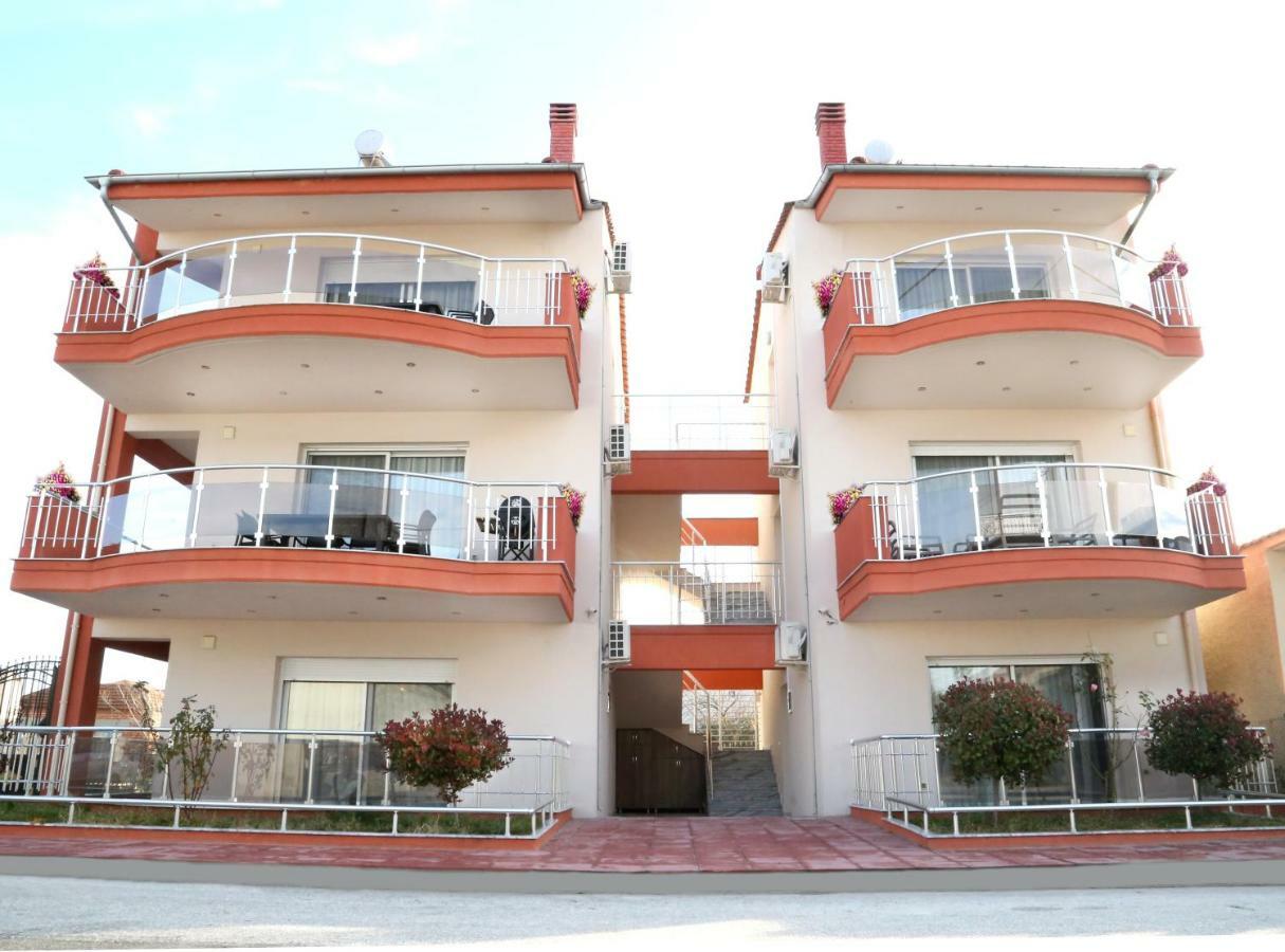 Sinanis Family Apartments Keramoti  Extérieur photo